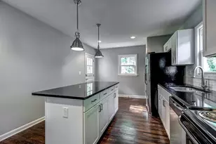 385 Eleanor St SE, Atlanta, GA 30317 - Photo 7