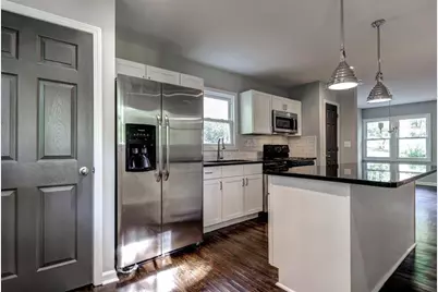 385 Eleanor Street SE, Atlanta, GA 30317 - Photo 11