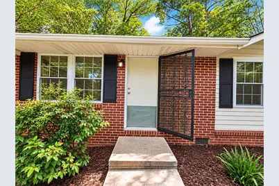 4429 Glade Road, Forest Park, GA 30297 - Photo 3
