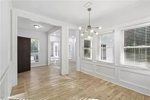 945 Brandon Ridge Dr, Roswell, GA 30075 - Photo 9