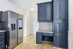 945 Brandon Ridge Dr, Roswell, GA 30075 - Photo 7