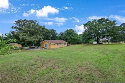 1242 Cooper Road, Snellville, GA 30078 - Photo 9