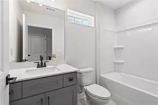 1959 Hollywood Rd NW, Atlanta, GA 30318 - Photo 3