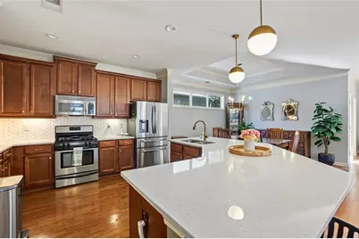997 Grey Village Way, Marietta, GA 30068 - Photo 13