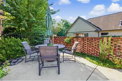 997 Grey Village Way, Marietta, GA 30068 - Photo 33
