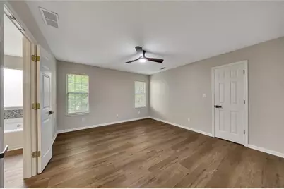 4704 Vineyard Court SE, Smyrna, GA 30082 - Photo 13