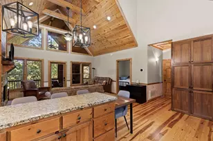 82 Queens Ln, Blue Ridge, GA 30513 - Photo 7