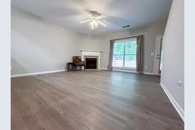 2077 Lakeshore Overlook Drive, Kennesaw, GA 30152 - Photo 5