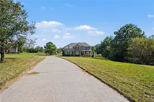 160 Feather Ln, Jackson, GA 30233 - Photo 9