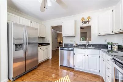 37 Sycamore Station, Decatur, GA 30030 - Photo 15