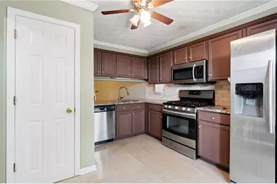 104 Lakestone Court, Marietta, GA 30066 - Photo 3