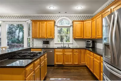 720 Vinings Estates Drive SE, Smyrna, GA 30126 - Photo 9