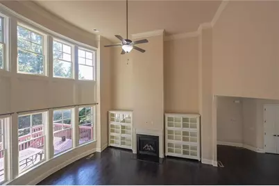 10300 Meadow Crest Lane, Johns Creek, GA 30022 - Photo 15