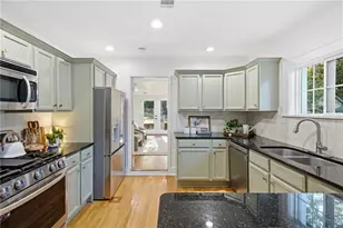 79 Lakeview Dr NE, Atlanta, GA 30317 - Photo 11
