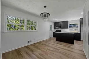 3869 Wisteria Ln SW, Atlanta, GA 30331 - Photo 7