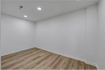 3869 Wisteria Lane SW, Atlanta, GA 30331 - Photo 21