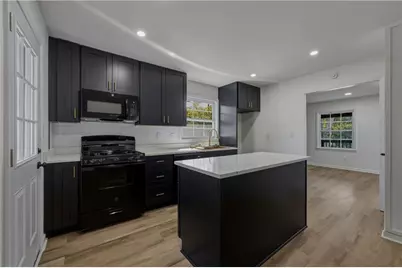 3869 Wisteria Lane SW, Atlanta, GA 30331 - Photo 5