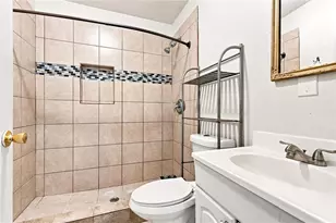 1059 Hampton St, Atlanta, GA 30318 - Photo 9