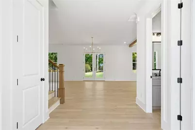 2487 Sims Drive NE, Marietta, GA 30066 - Photo 9