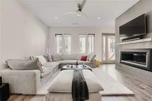 1305 Chelsea Cir NW, Atlanta, GA 30318 - Photo 9