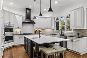2870 Margaret Mitchell Dr NW, Atlanta, GA 30327 - Photo 5