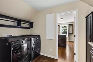 2870 Margaret Mitchell Dr NW, Atlanta, GA 30327 - Photo 41