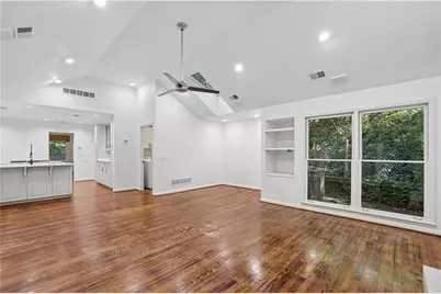 4601 Club Circle NE, Atlanta, GA 30319 - Photo 13