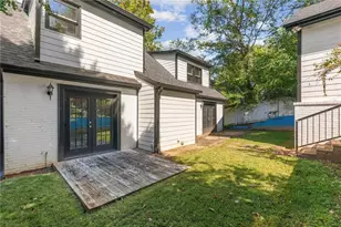 809 Crestridge Dr NE, Atlanta, GA 30306 - Photo 23