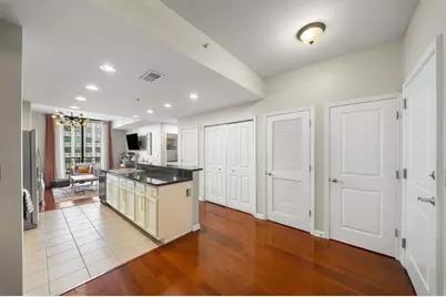 3040 Peachtree Road NW #702, Atlanta, GA 30305 - Photo 11