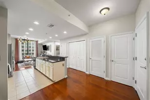 3040 Peachtree Rd NW, Atlanta, GA 30305 - Photo 11