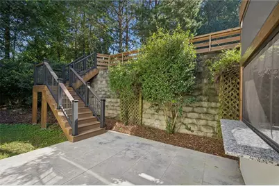 1901 Brantley Walk Lane NW, Atlanta, GA 30318 - Photo 29