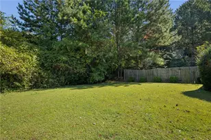 1901 Brantley Walk Ln NW, Atlanta, GA 30318 - Photo 33