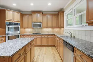 715 Crescent Cir, Canton, GA 30115 - Photo 19