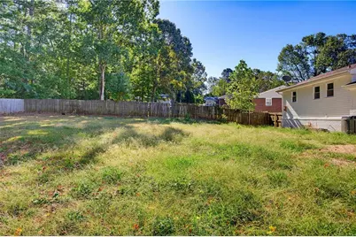 4034 Weeks Drive NW, Kennesaw, GA 30144 - Photo 19