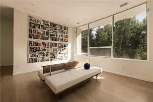 3619 Ivy Rd, Atlanta, GA 30342 - Photo 9