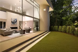 3619 Ivy Rd, Atlanta, GA 30342 - Photo 33