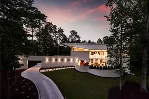 3619 Ivy Rd, Atlanta, GA 30342 - Photo 13