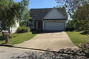 2421 Wellborn Creek Ct, Lithonia, GA 30058 - Photo 1