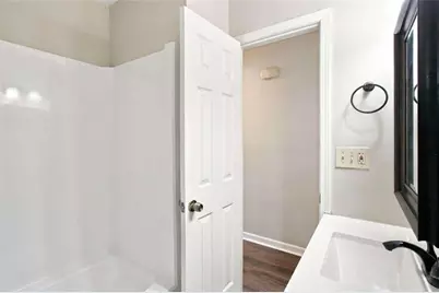 8 Silverwood Drive, Newnan, GA 30265 - Photo 17