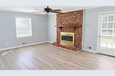 89 Duncan Court, Lawrenceville, GA 30044 - Photo 3