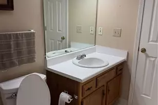 7177 Woodridge Ln, Union City, GA 30291 - Photo 15