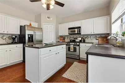 107 Normandy Drive, Woodstock, GA 30188 - Photo 15