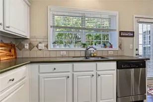 107 Normandy Dr, Woodstock, GA 30188 - Photo 19