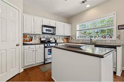 107 Normandy Drive, Woodstock, GA 30188 - Photo 17