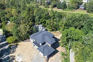 4201 Fairgreen Terrace NE, Marietta, GA 30068 - Photo 13