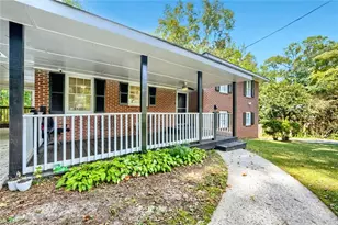 110 Circle Dr, Hampton, GA 30228 - Photo 1