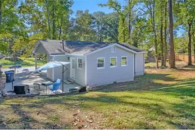 679 Suwanee Court NW, Lawrenceville, GA 30043 - Photo 7