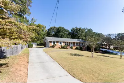 461 Highview Drive SE, Smyrna, GA 30082 - Photo 5