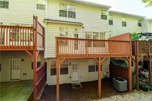 3669 Chattahoochee Summit Dr, Atlanta, GA 30339 - Photo 49
