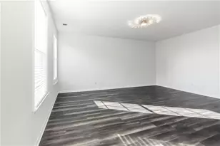 3669 Chattahoochee Summit Dr, Atlanta, GA 30339 - Photo 11